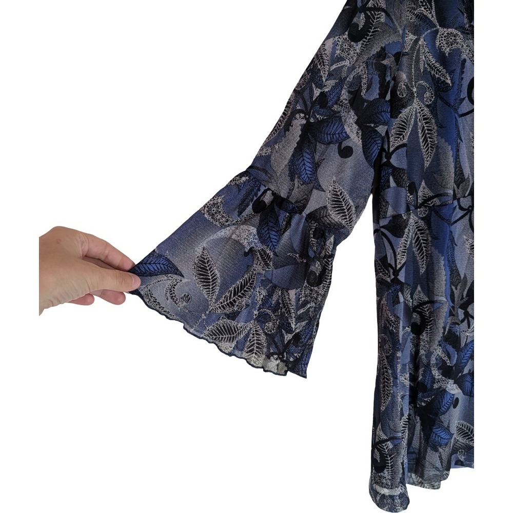 Worthington Blouse Women XL Blue Floral V-Neck 3/4 Bell Sleeve Mesh Lined Top - Picture 3 of 10